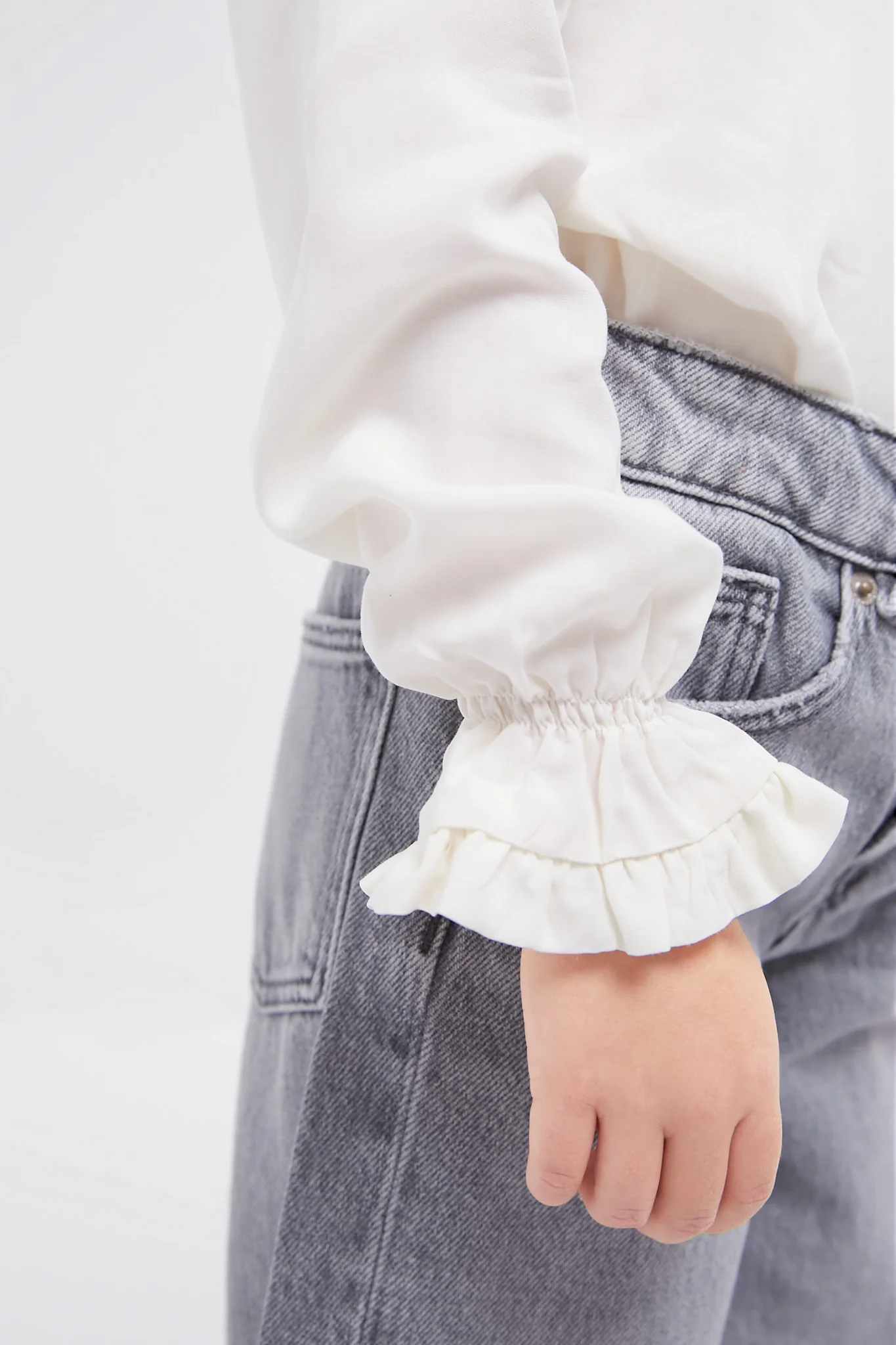 Betty Long Sleeve Shirt - Image 3